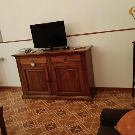 Casa Mafalda Aradeo Екстериор снимка